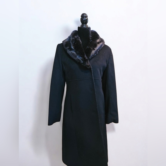 Wool Trench Coat With Faux Fur Collar Ankle Length - Size 6 - Picture 7 of 10